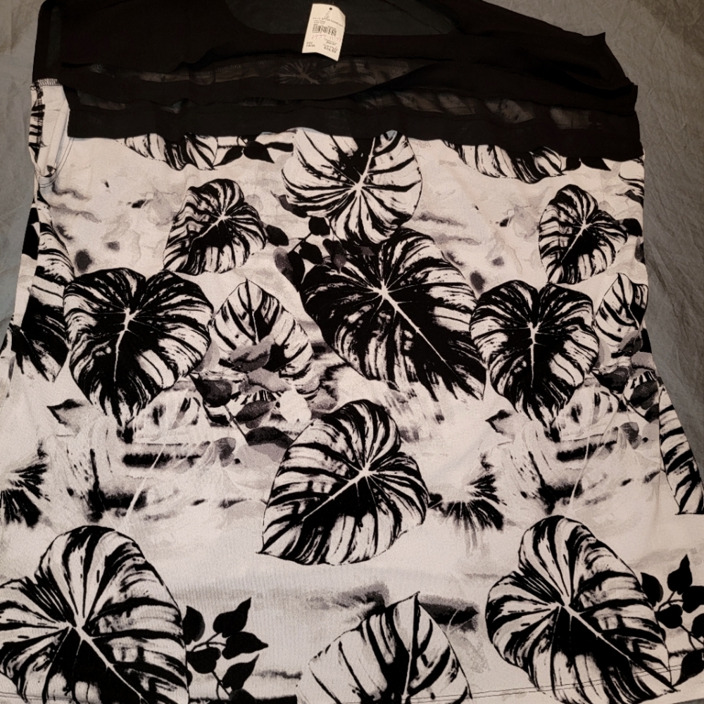 Women's Cato Top Size 18/20